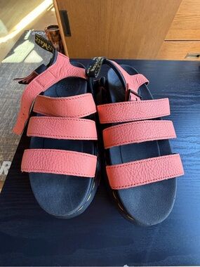 Dr. Martens Women’s size 9